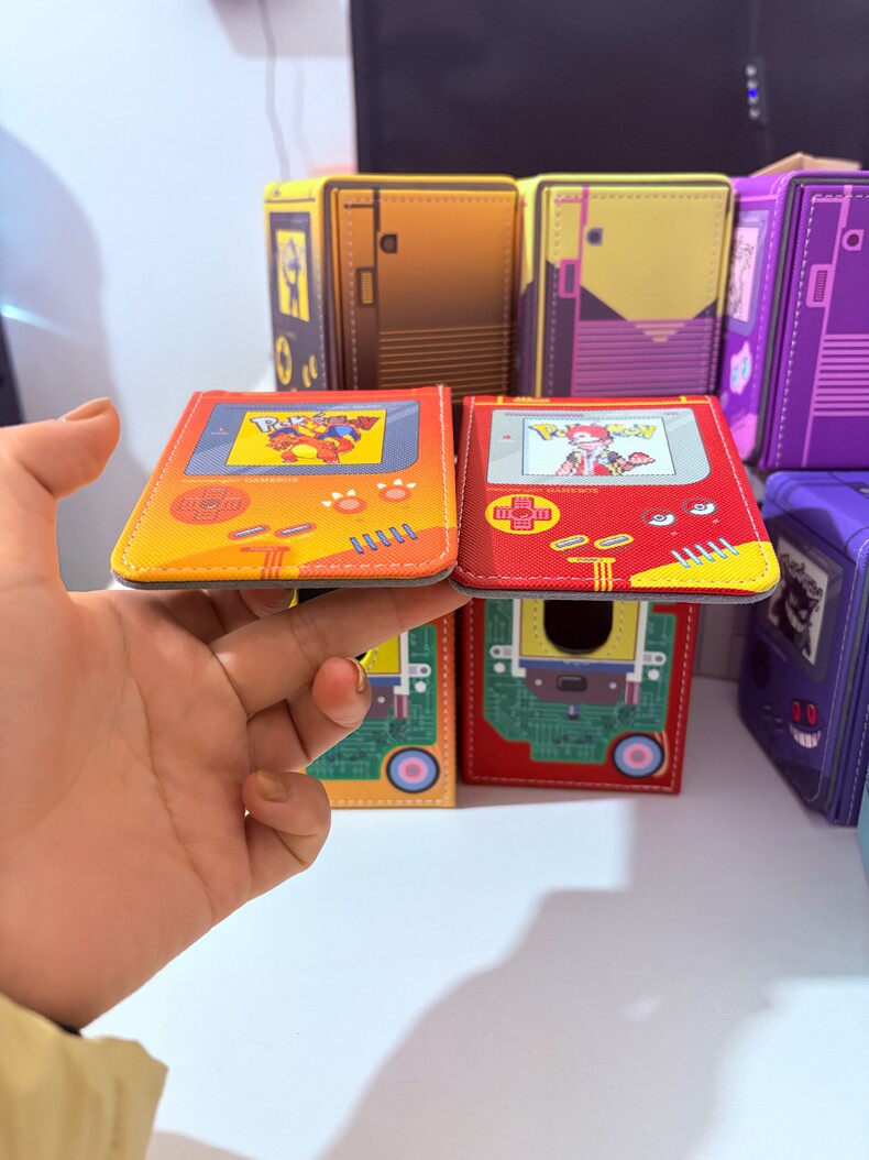 Scatola porta carte Pokémon Ps - Gaming Console Cabinet recensione e prezzo