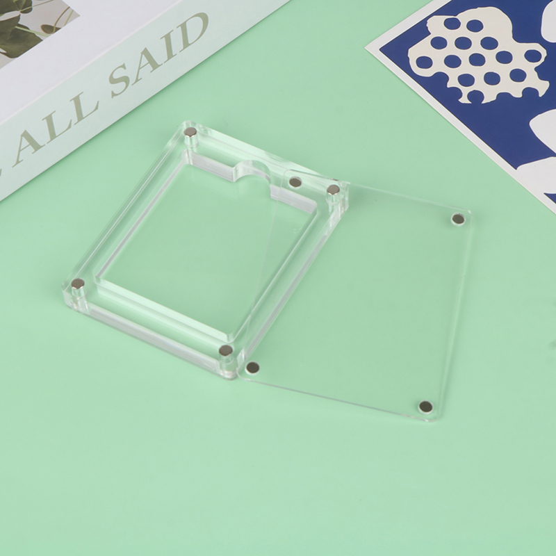 Scatola Trasparente per Cartuc - Gaming Console Display Case recensione e prezzo